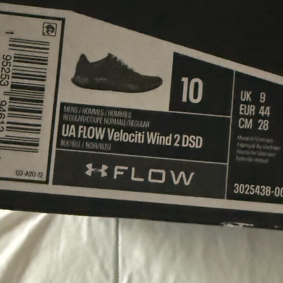 Underarmour flow velociti wind 2 Shoes brand new size 10 - Picture 2 of 3
